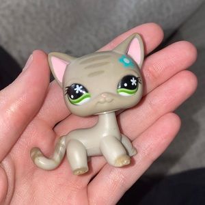 Littlest pet shop
